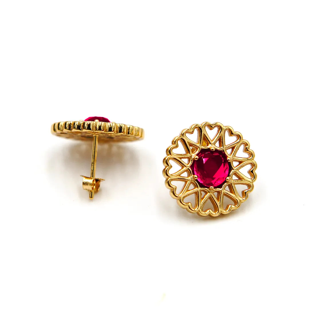 Amoare - Amoare® Paris Earrings in Gold Vermeil - Ruby Red lying