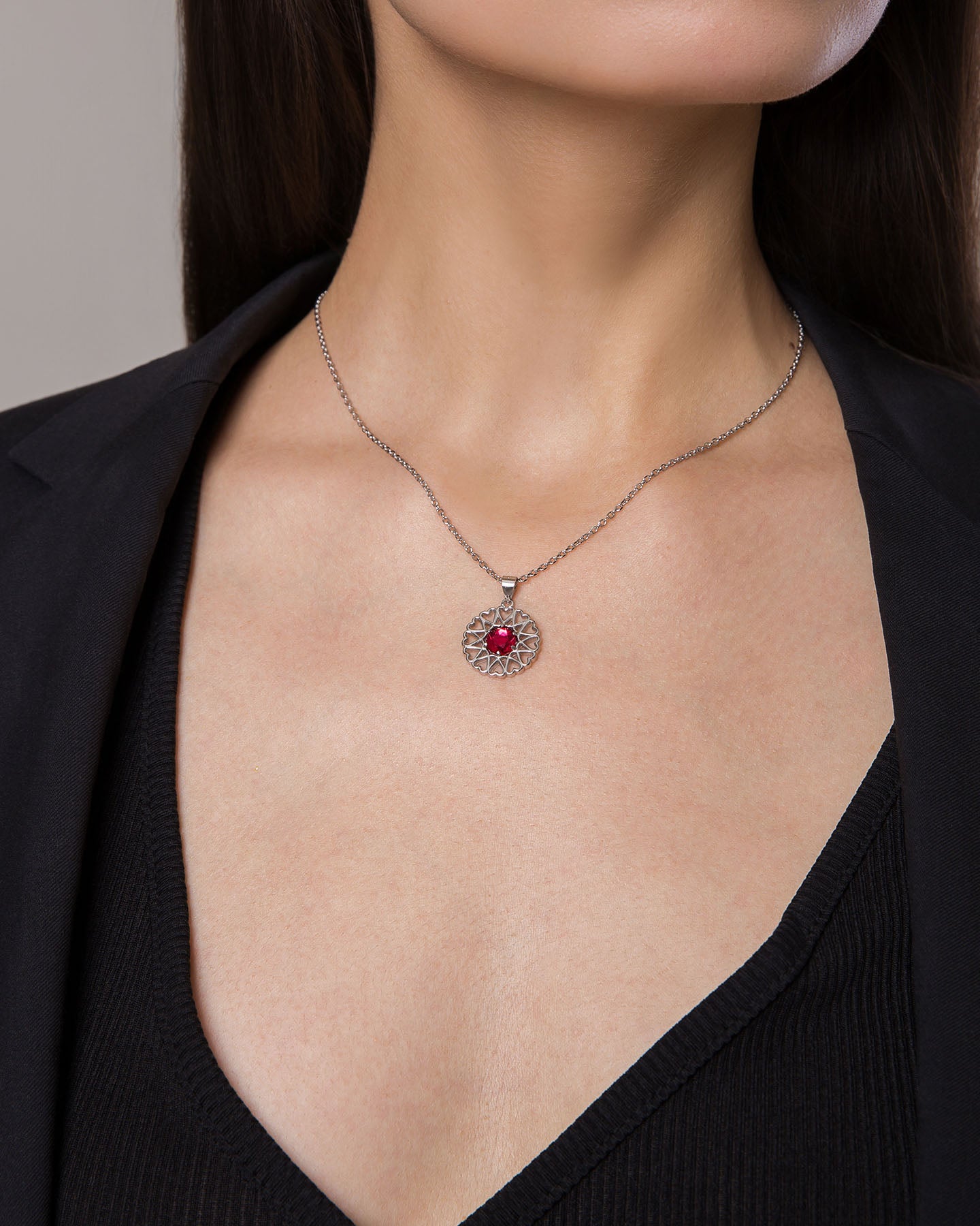 amoare small twelve heart silver pendant with ruby color zirconia