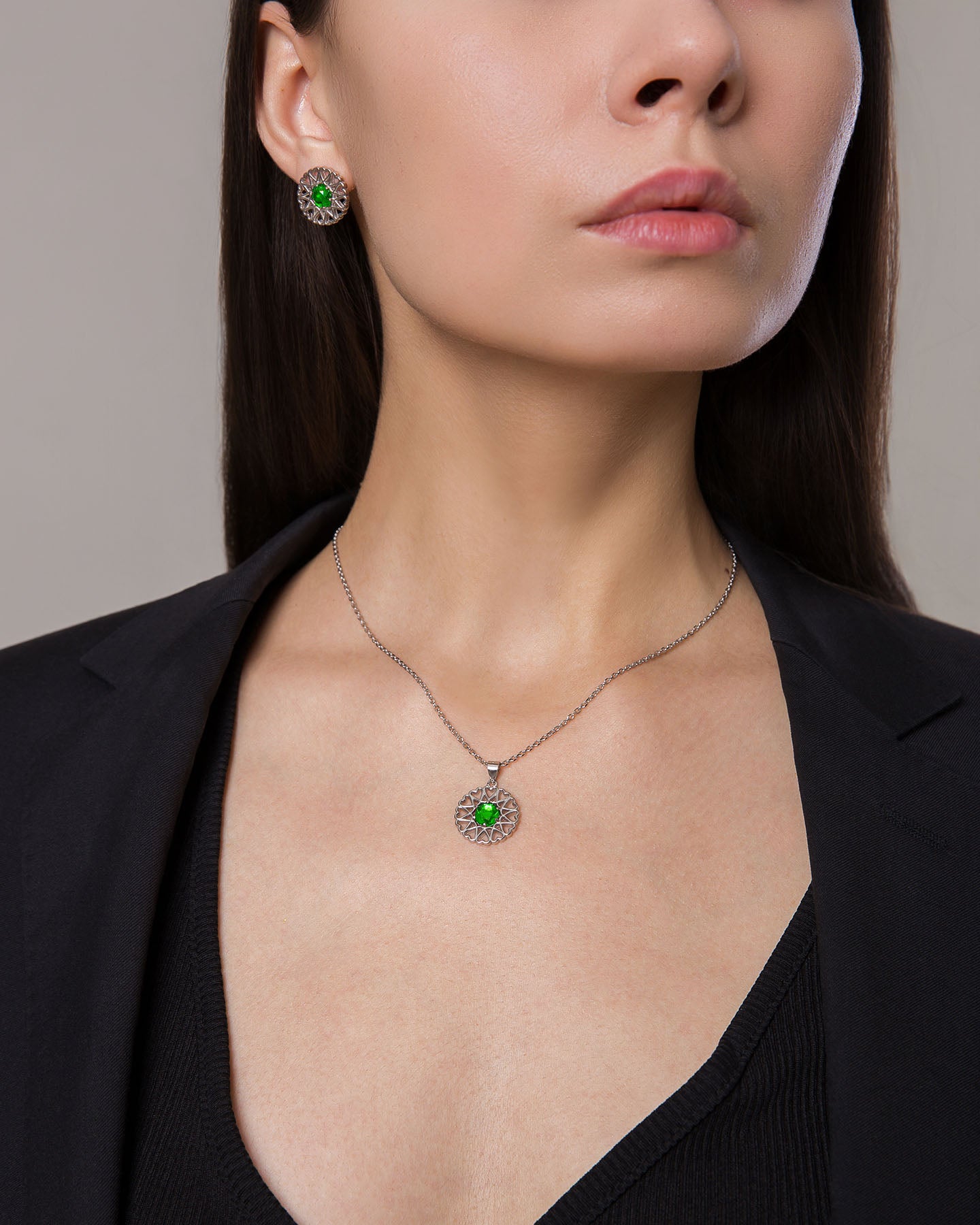 amoare twelve heart silver jewellery set of small pendant and earrings with emerald color cubic zirconias