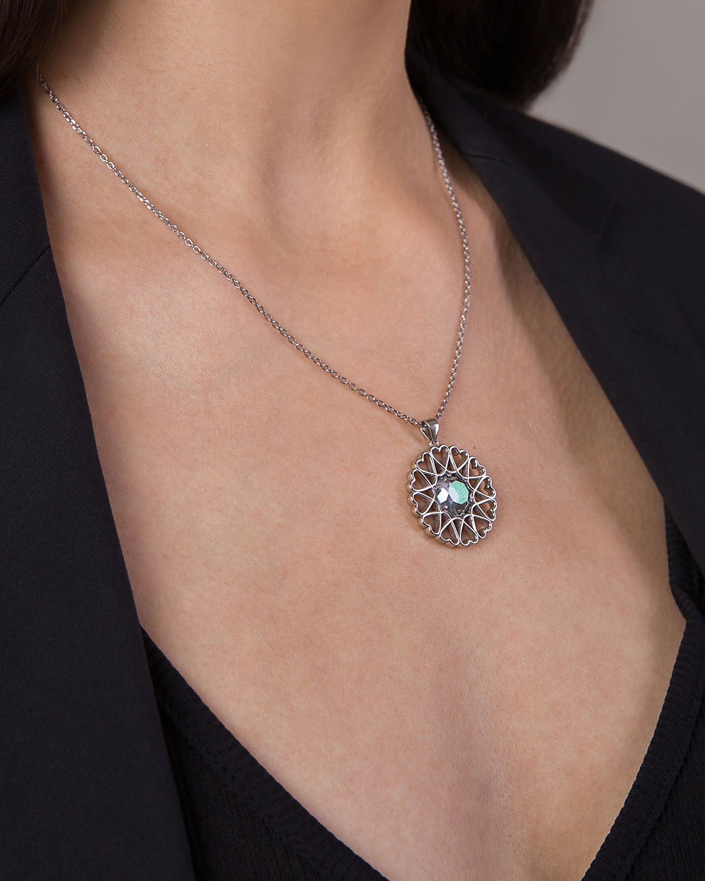 amoare large twelve heart silver pendant with rhinestone centerpiece